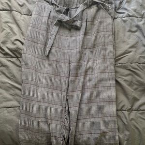 grey scale plaid pants